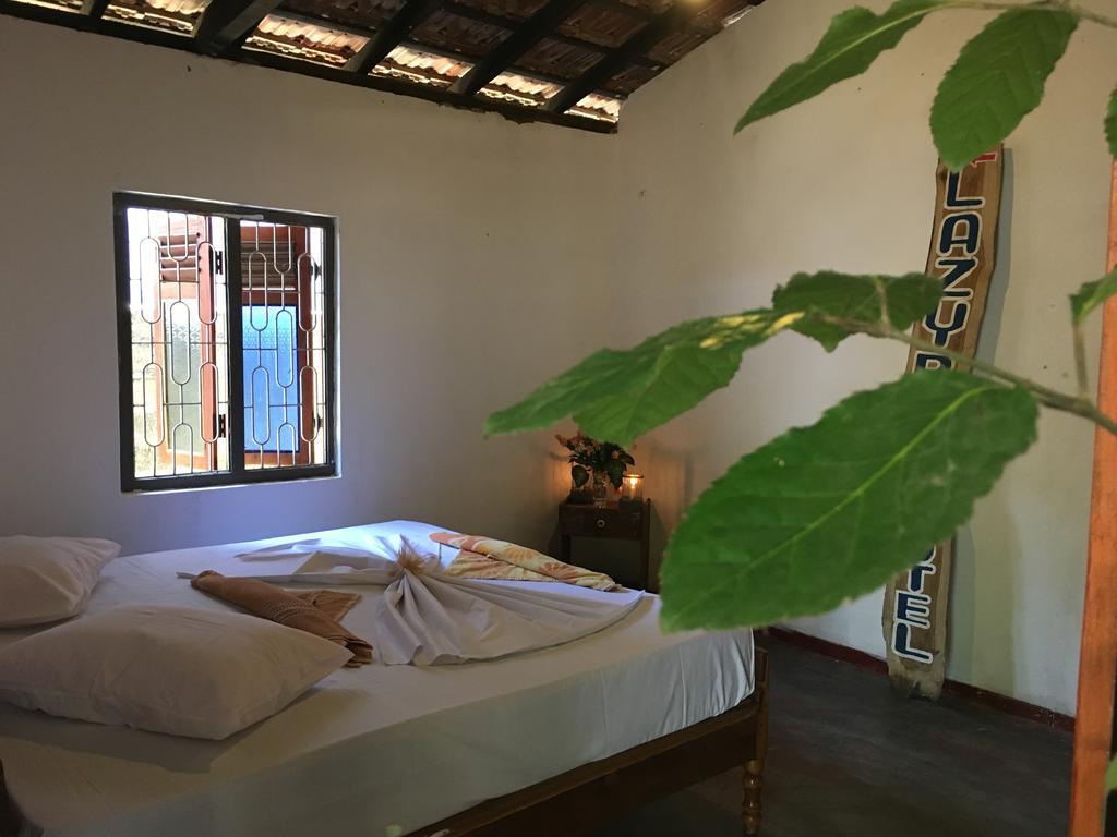 Hotel Lazy Bay Arugam Bay Exterior foto